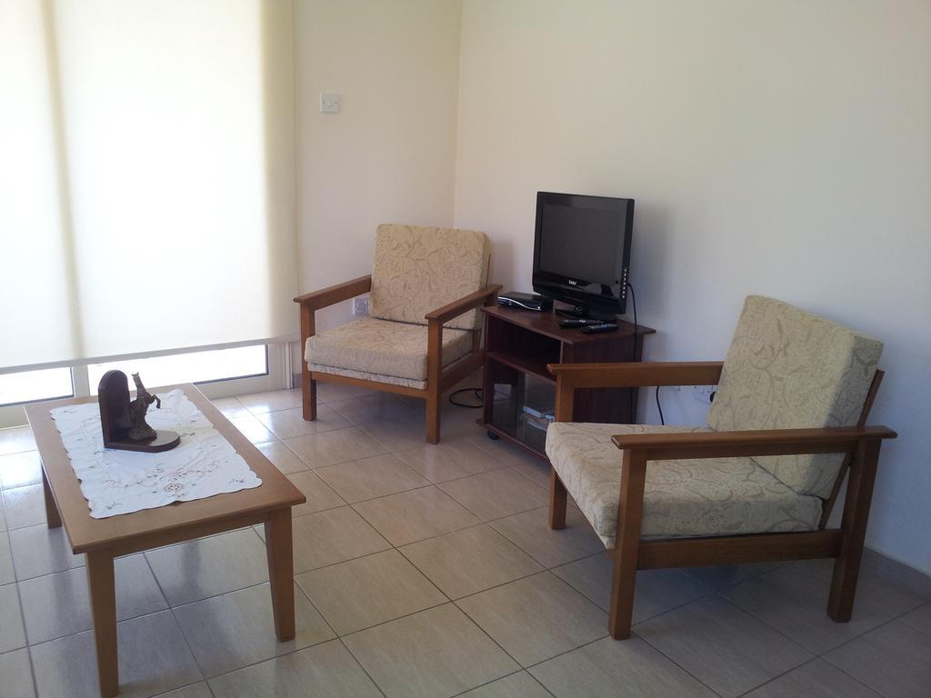Lazaros Pissouri Apartments Chambre photo